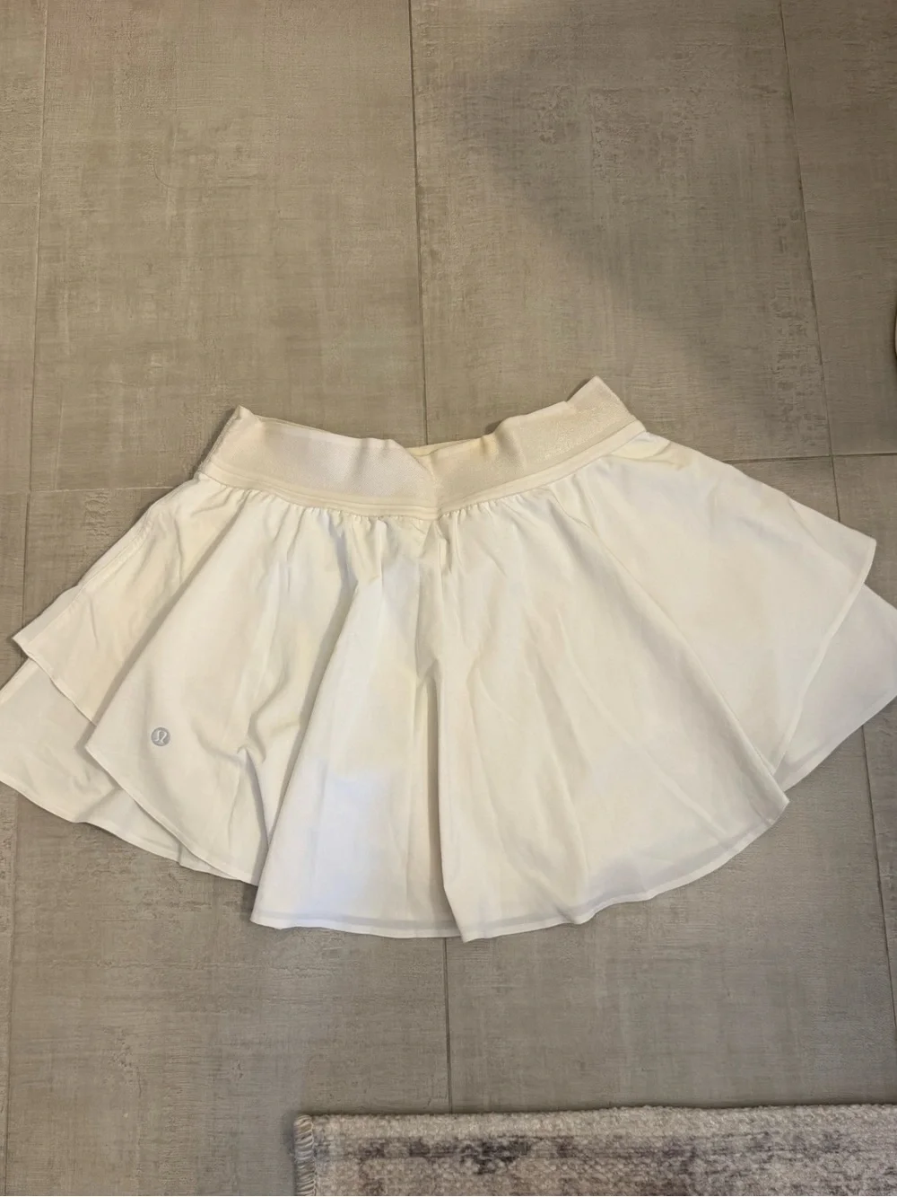 lululemon athletica White Layered Flowy Tennis Skirt - Picture 2 of 3